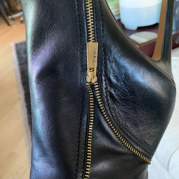 Vince Camuto Black Leather/Gold Zipper Heeled Ankle Boots US10 - Picture 4 of 10